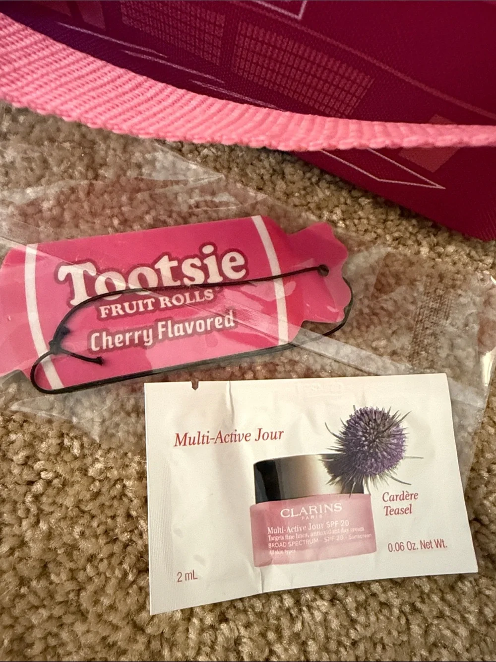 Trader Joe’s Pink Insulated Lunch Box Gift Set with BUXOM And Bath & Body Works